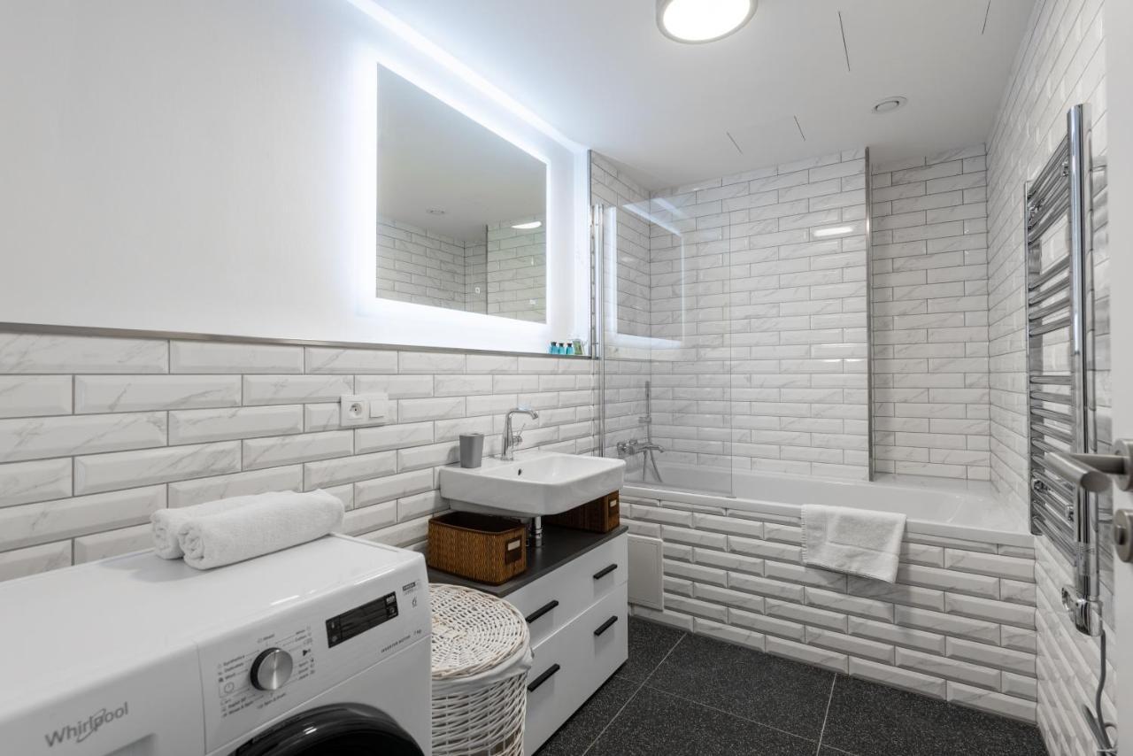 Jay Apartments プラハ エクステリア 写真