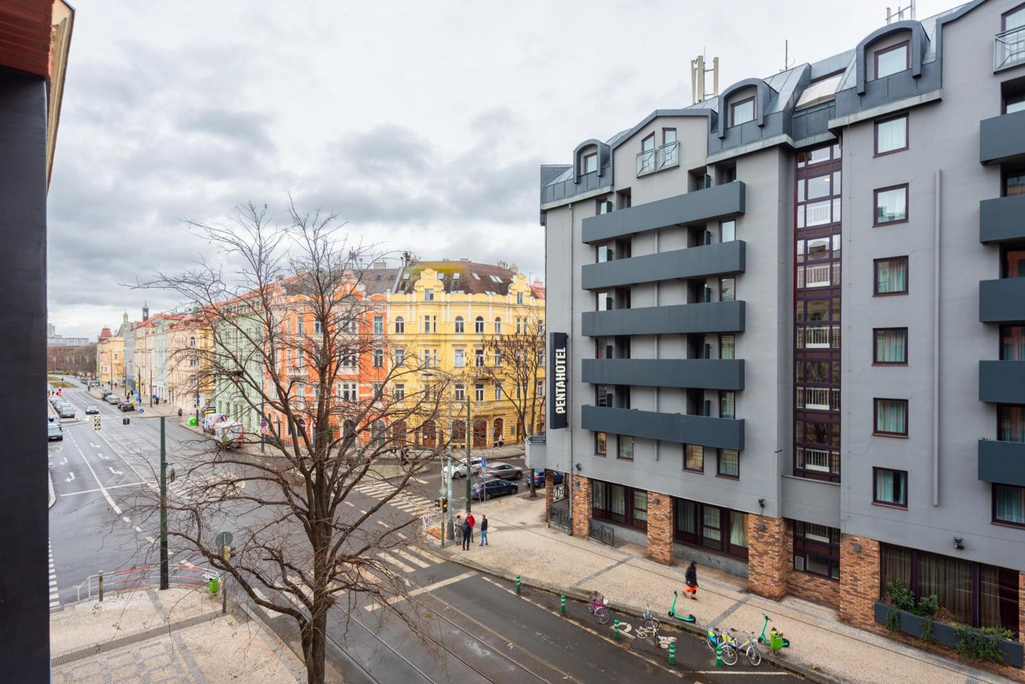 Jay Apartments プラハ エクステリア 写真